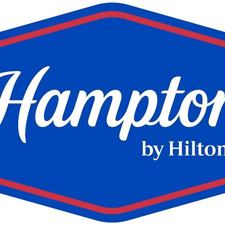 Hampton Inn By Hilton Lincoln Downtown Exterior photo