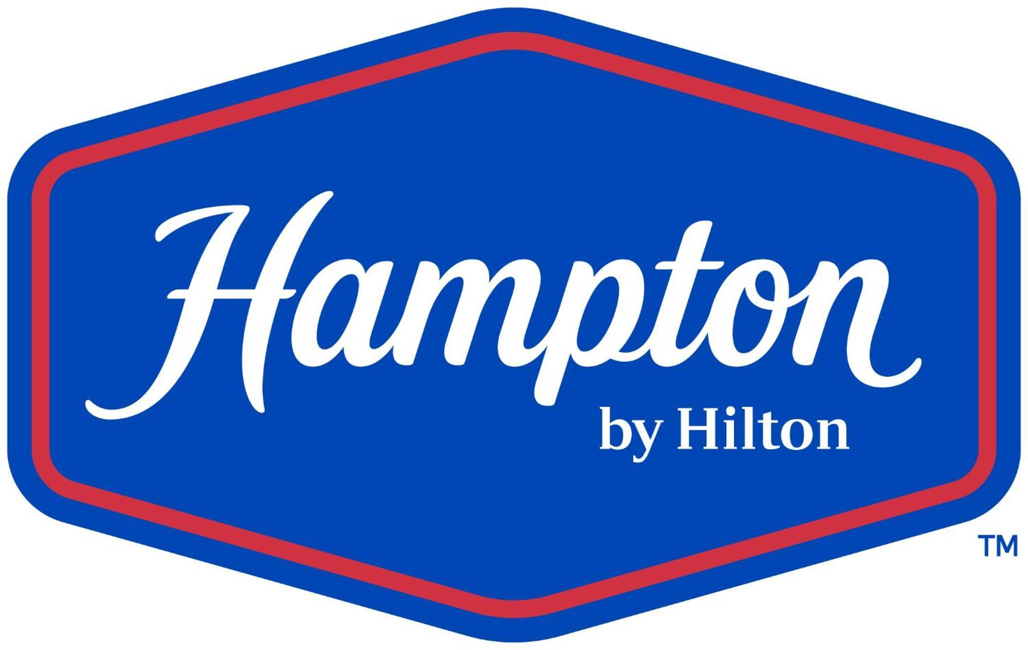 Hampton Inn By Hilton Lincoln Downtown Exterior photo